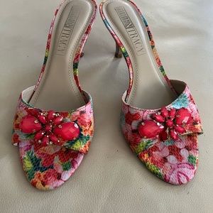 Ellen Tracy barely worn dress slip ons